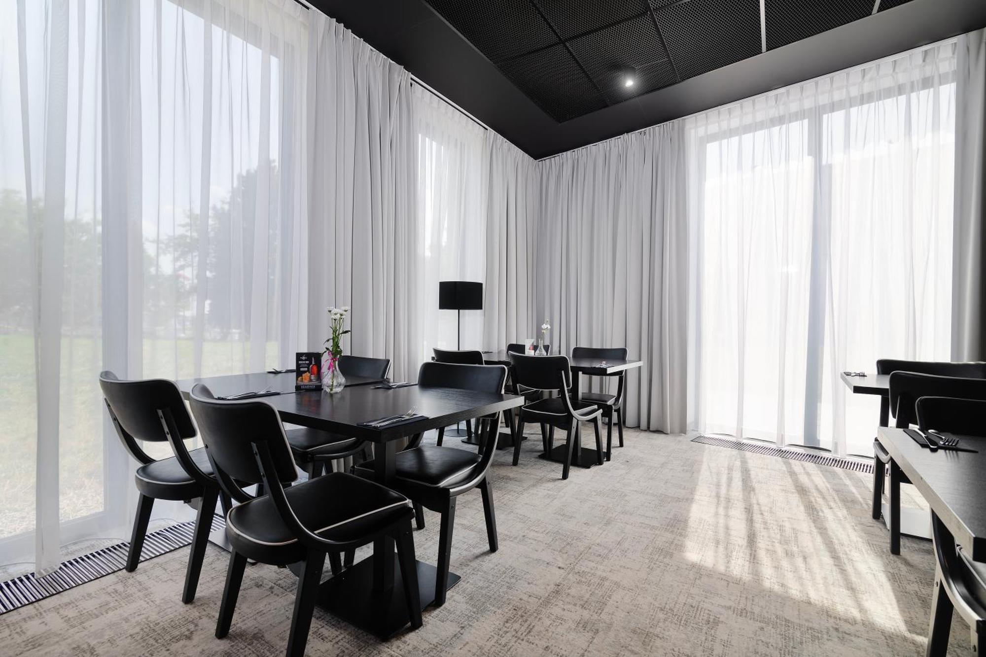 Focus Hotel Premium ルブリン エクステリア 写真