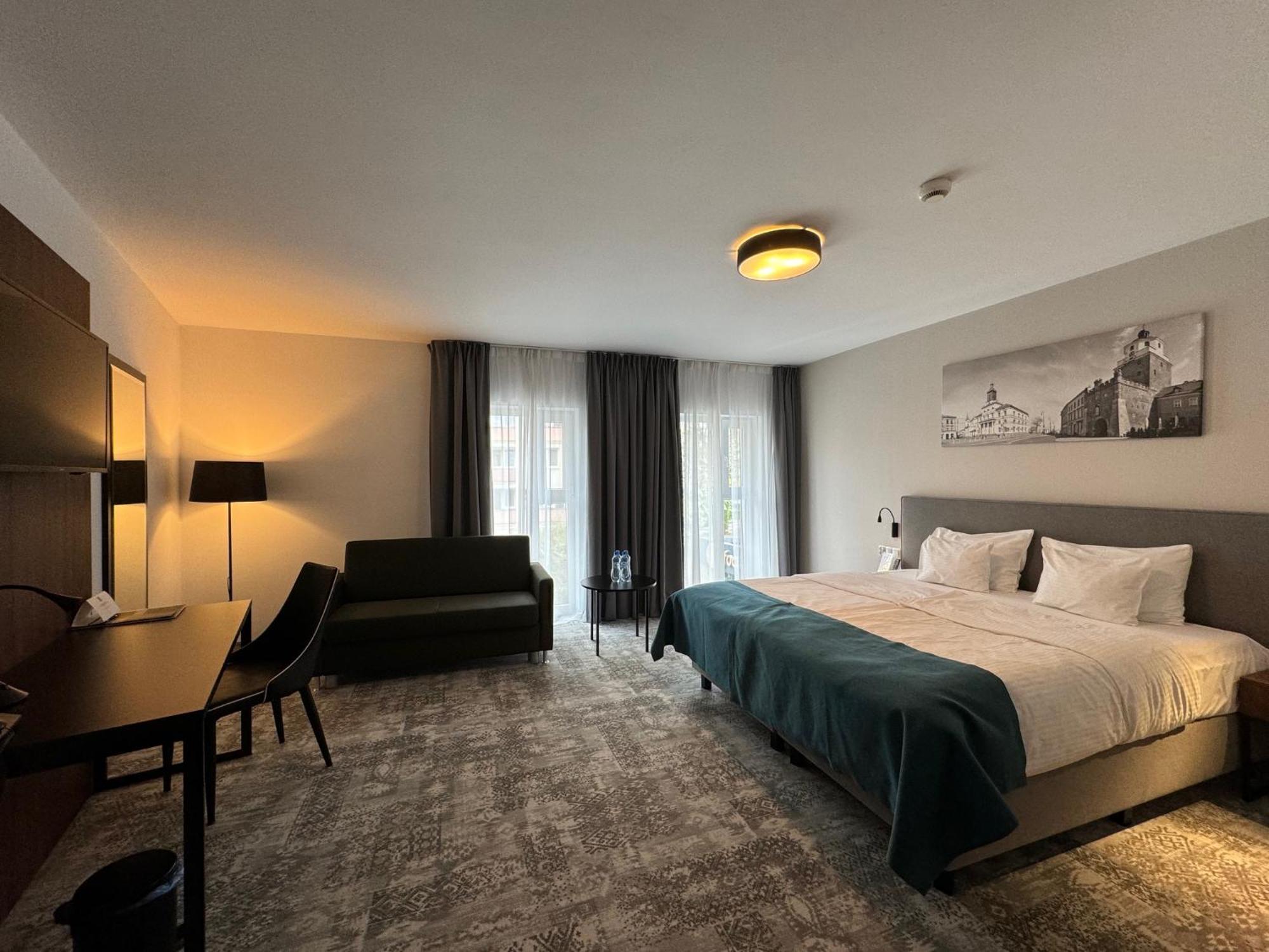 Focus Hotel Premium ルブリン エクステリア 写真